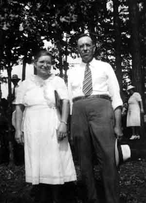 Ethel and Vernon Baucom